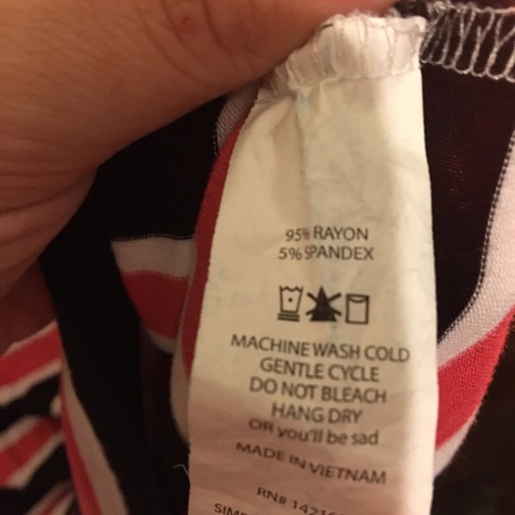 LuLaRoe 2X Striped Randy Black Red White Soft - Picture 4 of 4